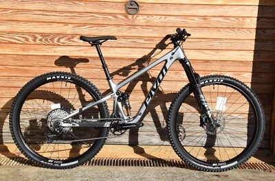 bicicleta de montaña 29: PIVOT TRAIL 429 RIDE SLX/XT TALLA S COLOR PLATA - Bild 1 von 4