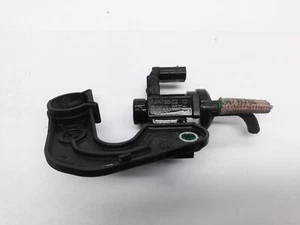 BMW X1 F48 sDrive 18 d Vacuum Valve 70478502 8570591 2.00 Diesel 100kw 2017 - Picture 1 of 3