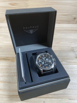 RUHLA Bauhaus TORNADO Chronograph Herrenuhr 10ATM Edelstahl (2770-5/00028/UR) - Bild 1 von 4
