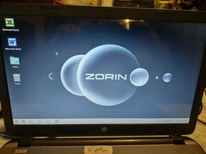 HP 15-g019wm AMD E1-2100 1.00GHz (8GB RAM) 500GB Ubuntu-Zorin 17.3 - Afbeelding 1 van 10