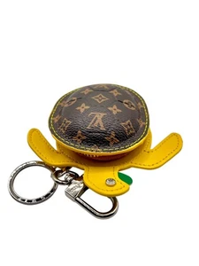 Louis Vuitton Yellow Turtle Bag Charm - Mini Pouch Keychain Monogram LV M01471 - Picture 1 of 5