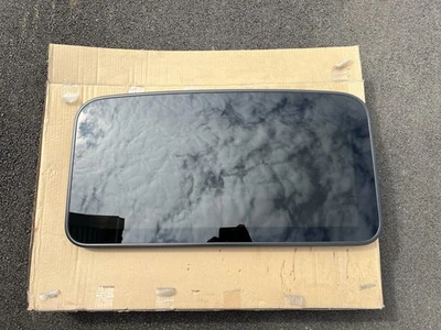 2007-14 Cadillac Escalade, люк в крыше, новый оригинальный - Изображение 1 из 4