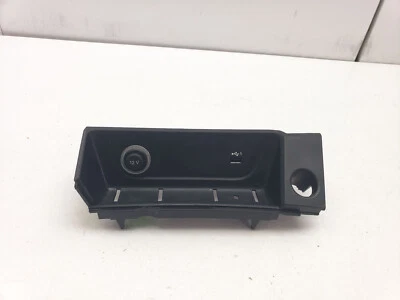 AUDI A5 F5 B9 MOTOR BOTÃO DE PARTIDA PAINEL ACABAMENTO SOQUETE USB ACABAMENTO 8W2864131B 2018 - Imagem 1 de 4