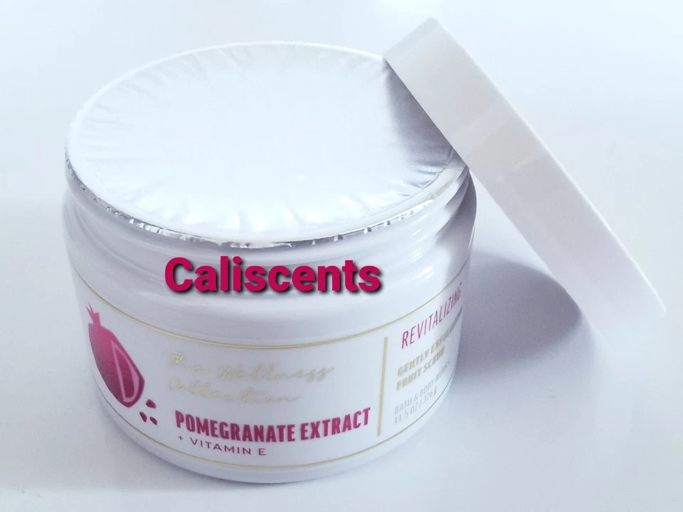 BATH & BODY WORKS POMEGRANATE EXTRACT GENTLY EXFOLIATING FRUIT SCRUB 11.5 OZ NEW - Image 1 of 1