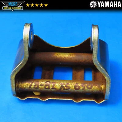 1975-1983 YAMAHA XS650 SUPORTE DE MONTAGEM DE MOTOR 447-21318-00 - Imagem 1 de 4