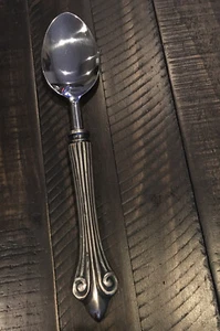 Towle Pewter Knight Dinner Soup Spoon - Picture 1 of 2