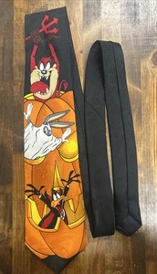 Cravatta 58,5" Warner Bros Looney Tunes Mania vintage 1996 con coniglietto Taz Daffy Bugs - Foto 1 di 4