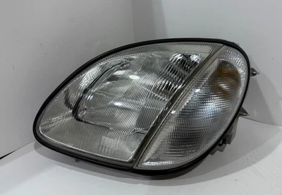 1997 - 2004 MERCEDES-BENZ R170 SLK-CLASS ЛЕВАЯ ГАЛОГЕННАЯ ФАРА A1708200561 OEM - Изображение 1 из 4