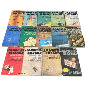 James Bond Pan Bücher Vintage Komplettsatz 14 passende Cover Ian Fleming - Bild 1 von 20