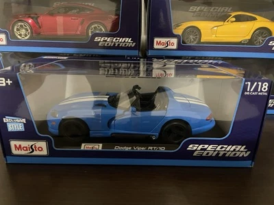 Maisto 1/18 道奇 Viper RT/10- 蓝色 — 第 1/4 张图片
