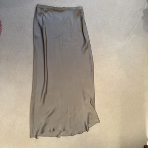 Anine Bing Silk Maxi Skirt, Taupe Colour, Slight Fish Tail Design At The Back - Picture 1 of 3