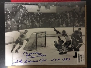 Bobby Hull signiert Blackhawks 11x14 Foto beschriftet "HOF 1983" & "The Golden Jet" - Bild 1 von 2