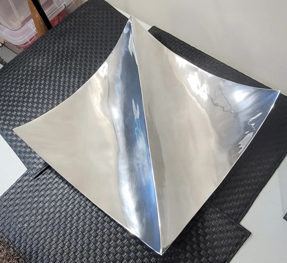 Bandeja Aluminio Decorativa Hogar Moderno 3"H x 15"W  Foto 1 de 4