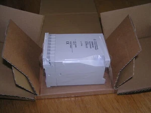 New - DOLD 0040621 VARIMETER Asymmetry Relay AK9840.82 3AC50/60HZ 400V originbox - Picture 1 of 7