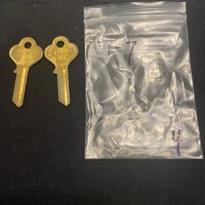 Vintage Curtis Ind. Eastlake Ohio USA T-7 Key (JL) - Picture 1 of 2