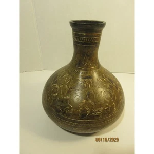 Vaso ottone floreale inciso decorazione vaso bocciolo 6,5"x5" stile vintage decorazione casa boema - Foto 1 di 7
