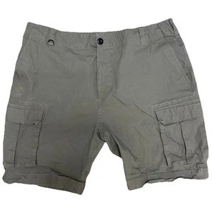 Nike Shorts Mens 40 Grey Cargo Pockets Logo Casual Streetwear - Picture 1 of 10