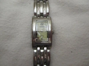 Terner Wristwatch Silver Tone Link Band Rectangular Off White Face - Picture 1 of 12
