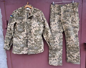 UA Ukrainische Armee Sommeranzug Pixel Camo Original Gr. 52-4 MM18 NEU - Bild 1 von 19