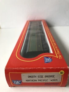 IHC Smooth Side Baggage Northern Pacific #2825 Train NIB - Picture 1 of 6