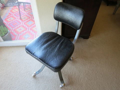 Antique Remington Rand Office Chair, Made in America, good used condition! Cover