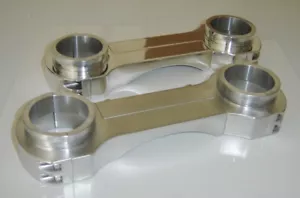 Yamaha RZ350 Fork Brace - Picture 1 of 2