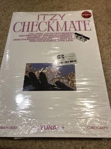 New: ITZY - CHECKMATE Mini Album - Yuna Ver. (Target Exclusive) - Picture 1 of 3