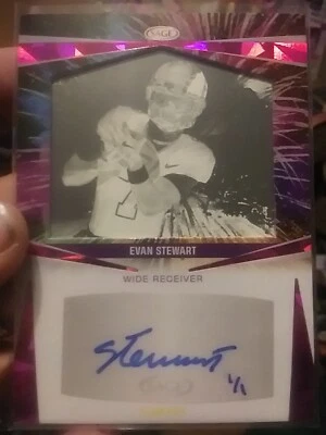 2025 Sage Evan Stewart Magneta Pink Plate Auto Autograph Oregon 1/1   /1  - Image 1 of 2