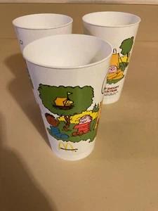 Macdonald's Camp Snoopy Plastic Promo Cups 1983 - Picture 1 of 2
