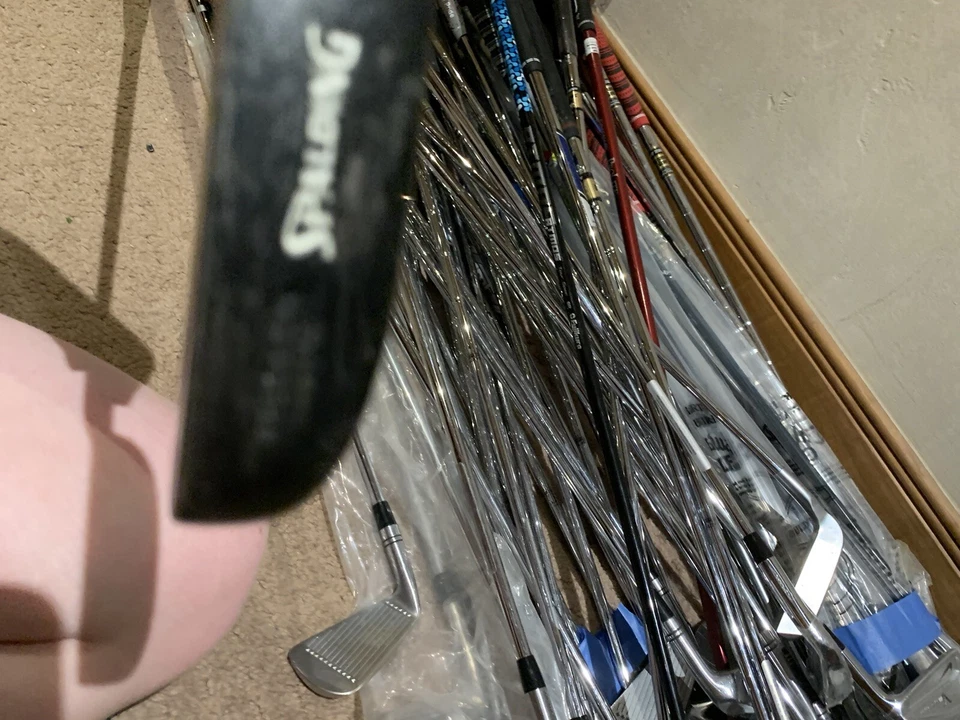 Spalding Putter - Image 1 of 1
