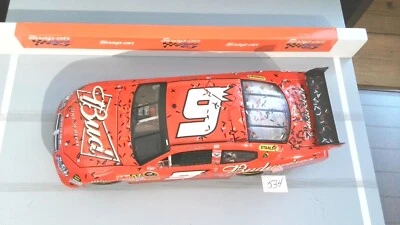 Cargador 1 de 871 1:24 Kasey Kahne #9 Budweiser Coke 600 Race Win 2008 Foto 1 de 4