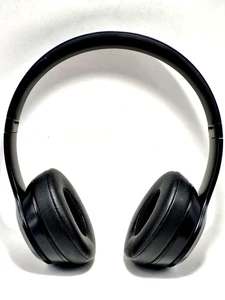 Beats Solo3 EarPad (On the Ear) Bluetooth Headphones -Black - Picture 1 of 5