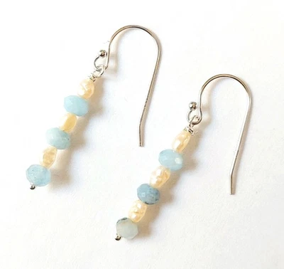 Orecchini pendenti in argento 925 con pietre acquamarina e perle di acqua dolce  - Immagine 1 di 4