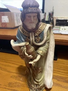 Grandeur Noel Vintage Porcelain Christmas Nativity Replacement Wiseman Standing - Picture 1 of 6
