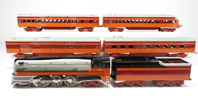 Lionel 6-13004 & 13006 Hiawatha STD Gauge Loco w/ 4-Car Streamline Pass Set NIB - Image 1 of 4