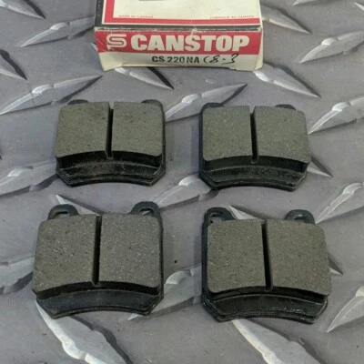 Canstop CS220NA 适合大众 Dasher Scirocco 兔子有机前刹车片 — 第 1/4 张图片