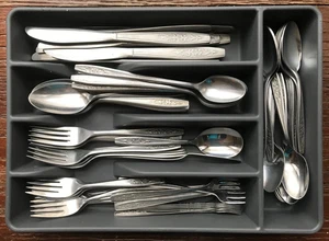 84 pc SAN MIGUEL Flatware Set Wm A Rogers Stainless Oneida Ltd - Picture 1 of 7