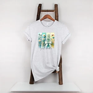 T-shirt maglietta Just Breathe Brush Strokes grafica colori disponibili - Foto 1 di 8