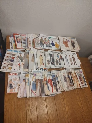 Huge lot sewing patterns McCalls, Simplicity, Vogue, mens Women's Baby/ Dresses - Image 1 of 4