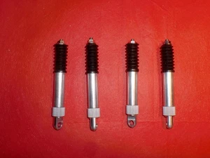 4 ammortizzatori originali Tamiya per modelli radiocomandati 1:10 - Foto 1 di 2