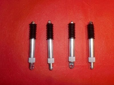 4 ammortizzatori originali Tamiya per modelli radiocomandati 1:10 - Immagine 1 di 2
