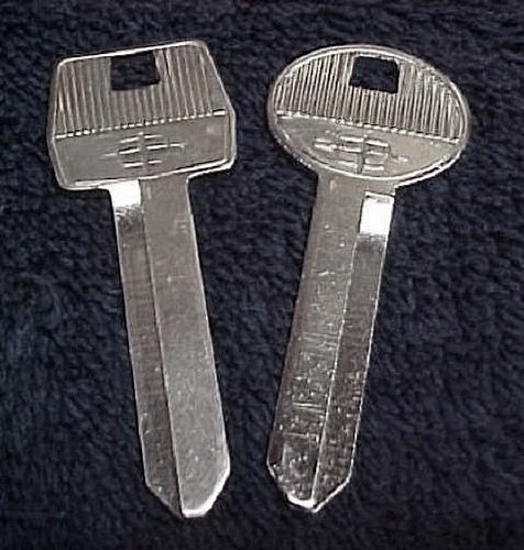 Nuevo de Lote Antiguo Lincoln Logotipo OEM Llave en Blanco 1966-1984 Continental Mark III IV V VI  Foto 1 de 1