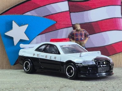 TOMICA #1 NISSAN SKYLINE GT-R (BNR34) COCHE DE POLICÍA SUELTO ESCALA 1/62 ¡¡STOCK EN ESTADOS UNIDOS!!! Foto 1 de 4