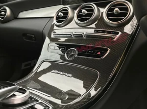 Consola central de fibra de carbono Mercedes Clase C C63 - con opción de reloj - W205 C43 - Imagen 1 de 5
