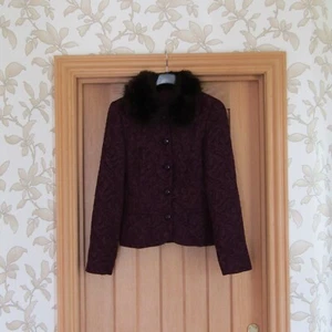 Bay plum burgundy jacquard vintage style fitted jacket faux fur collar uk 10 - Picture 1 of 11