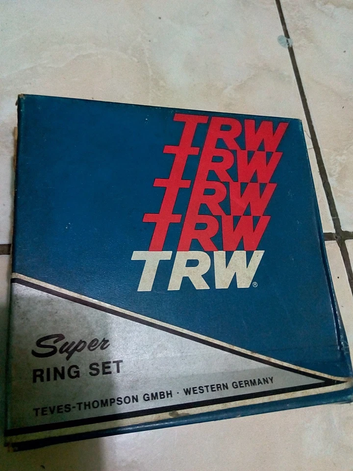 Volvo 340/360/240/940 Piston Ring STD (2x) TRW Inc GERMANY - Изображение 1 из 4