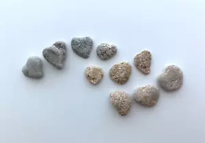 💕10 Pietre da Spiaggia Naturalmente a Forma di Cuore .5-.75"Rocce dell'Amore Ciottolo Artigianato #V2A - Foto 1 di 13
