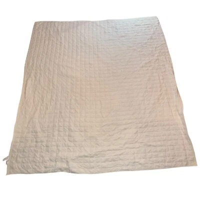 King Heavyweight Linen Blend Quilt - Casaluna White - EUC - Image 1 of 4