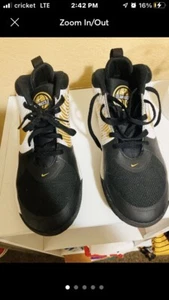 Nike Team Hustle D 9 Shoes - Picture 1 of 5