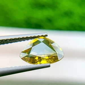 Sphene Titanite 1.50ct Natural Loose Gemstone LEMON YELLOW TRILLION MADAGASCAR - Picture 1 of 3